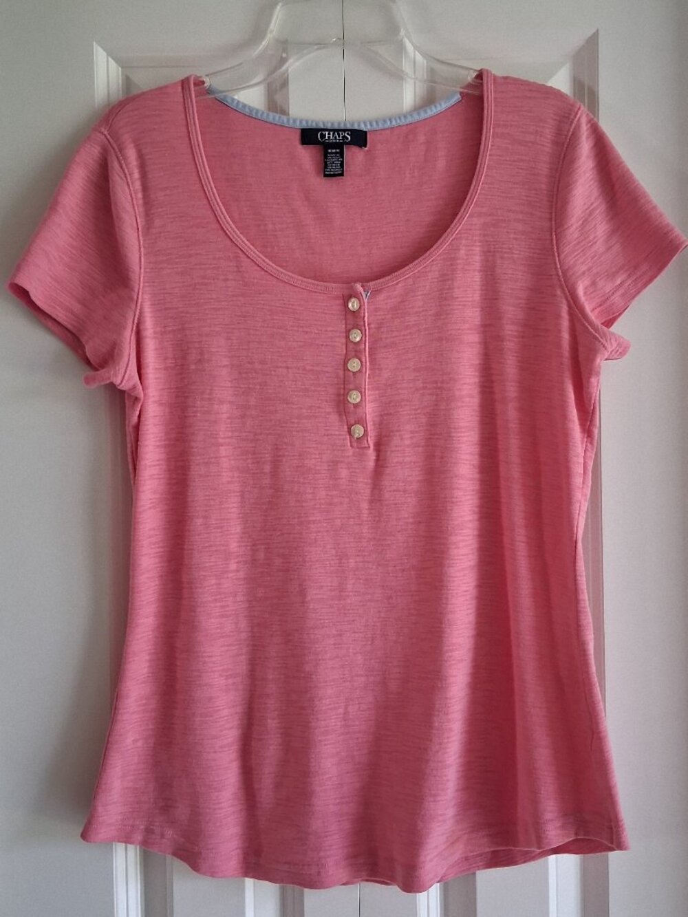 CHAPS Pink Short Sleeve Henley Button Tee Women's Size M - Picture 2 of 11